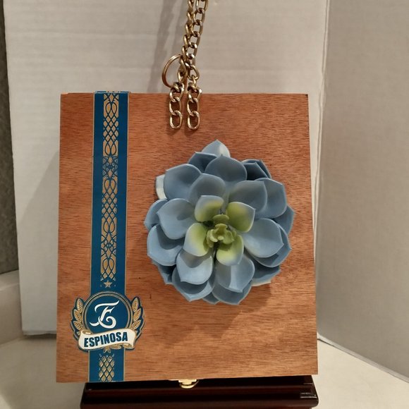 Original Suenos de Saundra Upcycled ESPINOSA Cigar Box Purse - Picture 2 of 12